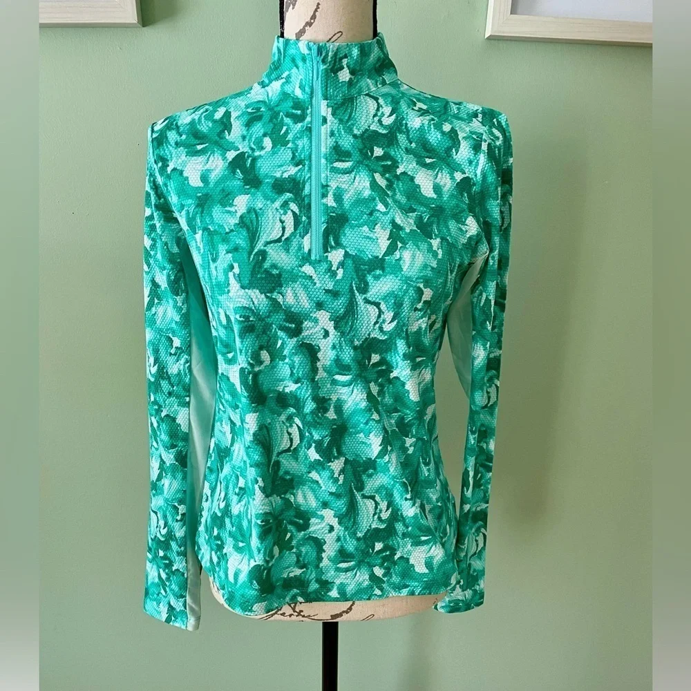 NEW - Women’s Tommy Bahama Quarter Zip Top